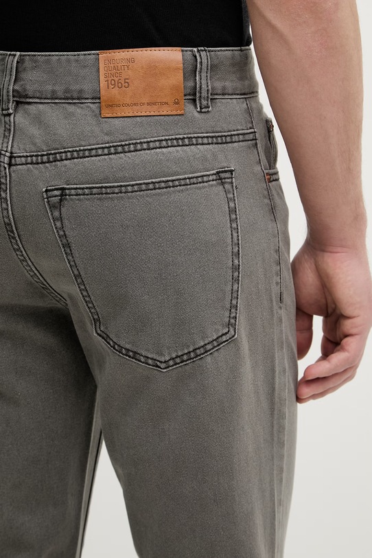 United Colors of Benetton jeansy straight męskie szary 4IPC57B88