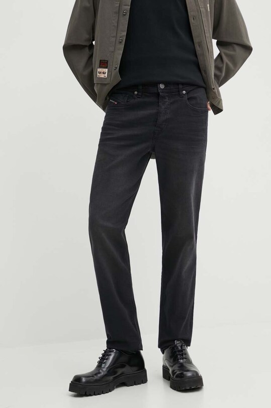 Diesel jeansi 2023 D-FINITIVE L.34 PANTALONI gri A10231.0KIAJ
