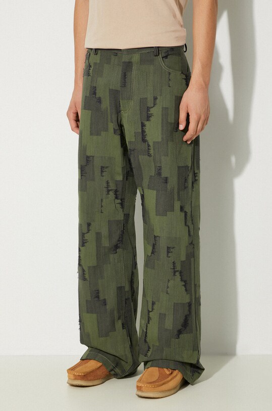 Marcelo Burlon jeansi AOP Cross Wide Pants verde CMCA187F24FAB0025810