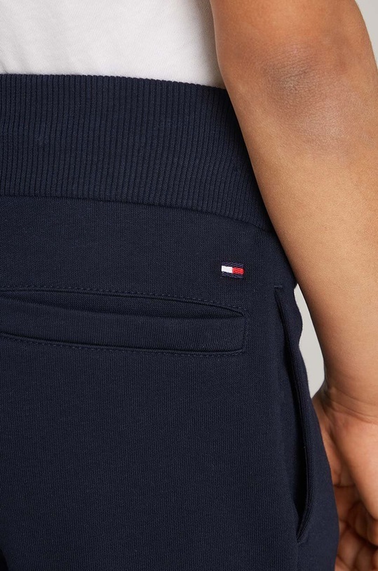 Dětské tepláky Tommy Hilfiger MONOTYPE FLEECE KB0KB09239.9BYH.128.176 námořnická modř