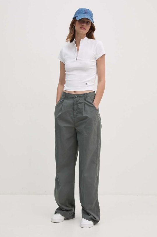 Штани Calvin Klein Jeans тканина сірий J20J223585