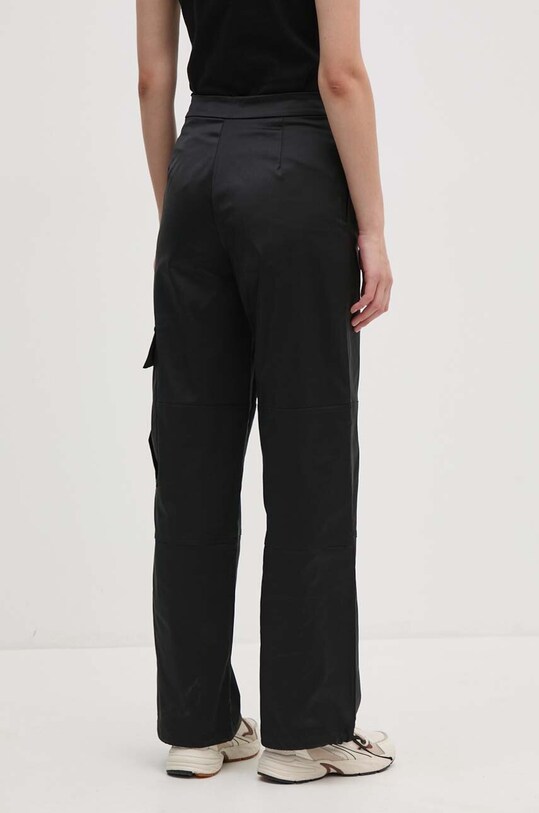 Одежда Брюки Calvin Klein Jeans J20J223921 чёрный
