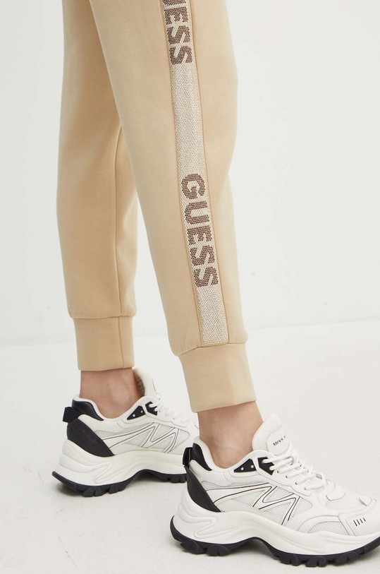 Tepláky Guess béžová W4YB40.KBYE2