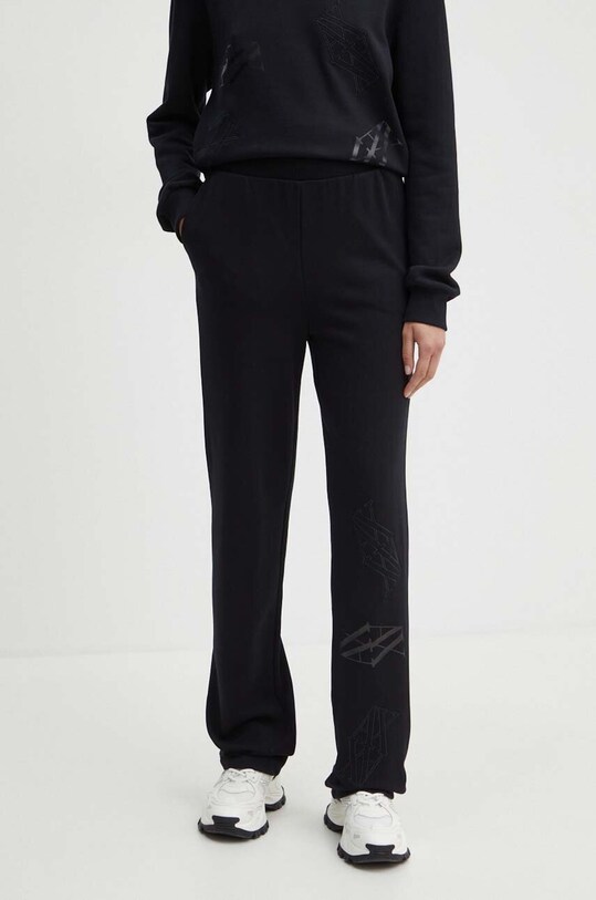 Хлопковые спортивные штаны Armani Exchange хлопок чёрный 6DYP80.YJFZZ