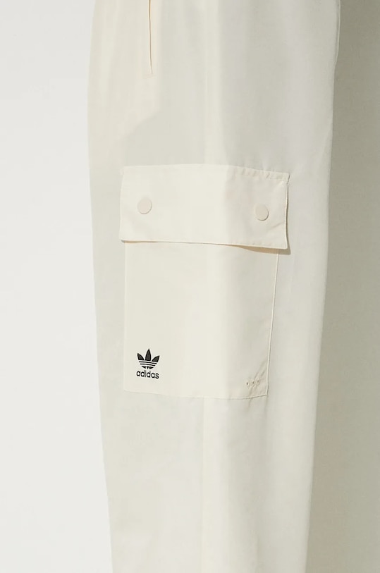 Брюки adidas Originals Essentials Woven Cargo бежевый IX9970