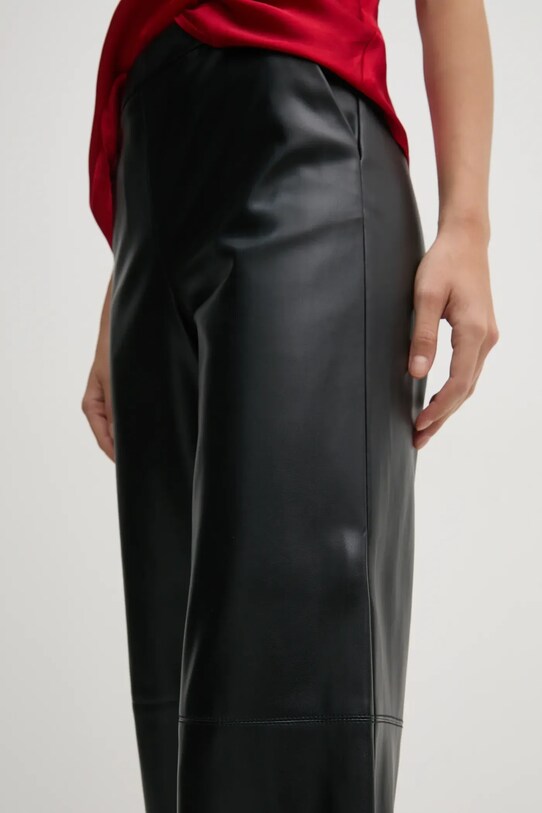 United Colors of Benetton pantaloni negru 4IVRDF084