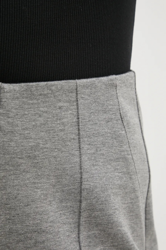 United Colors of Benetton pantaloni gri 38Y6DF017