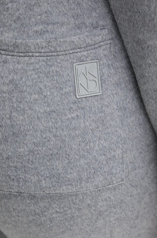 Weekend Max Mara spodnie dresowe z domieszką wełny szary 2425786022600