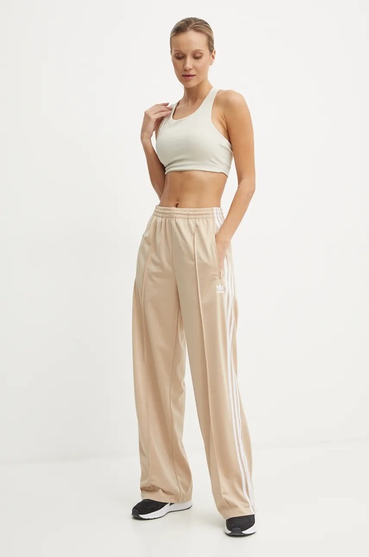 Ρούχα Παντελόνι φόρμας adidas Originals IZ2753 μπεζ