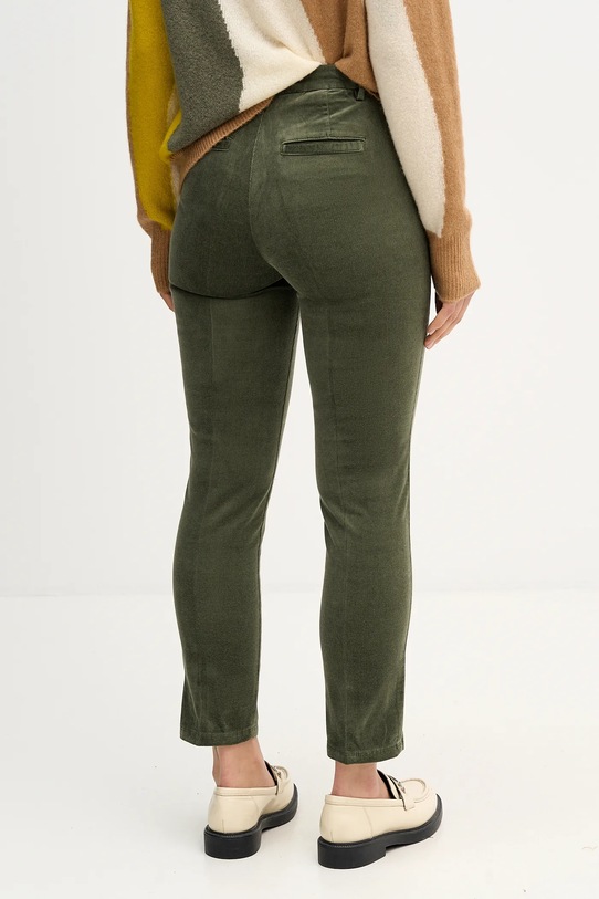Oblačila Hlače iz rebrastega žameta United Colors of Benetton 4MIQDF07W zelena