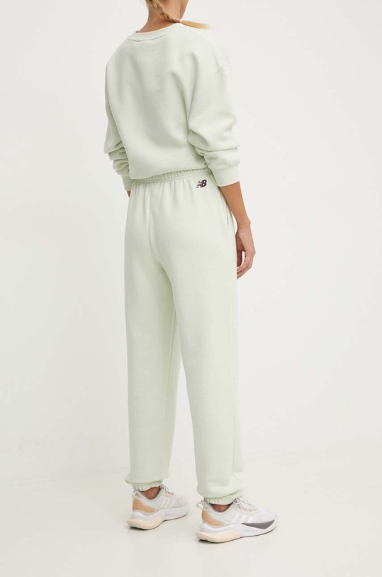 Îmbrăcăminte New Balance pantaloni de trening WP43500NUM verde