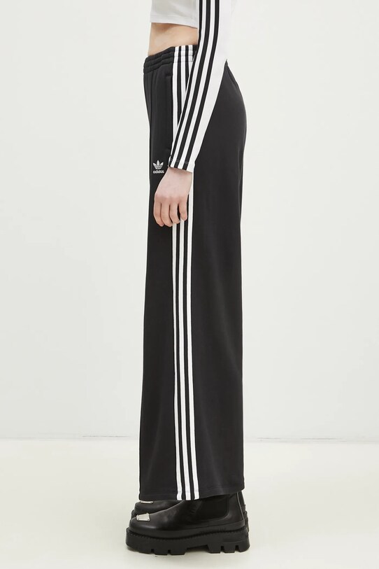 adidas Originals joggers Adicolor IY7255 black SS25