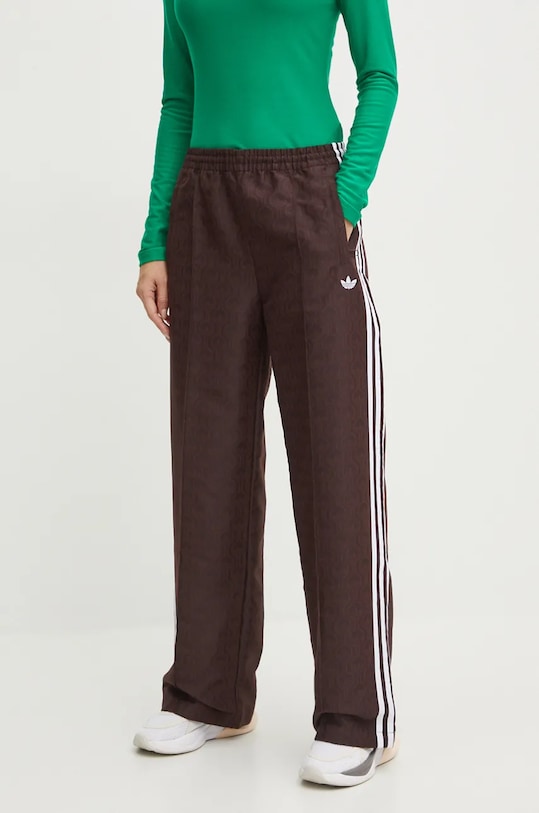 Kalhoty adidas Originals Oversized Monogram Track Pant nášivka hnědá JN8304