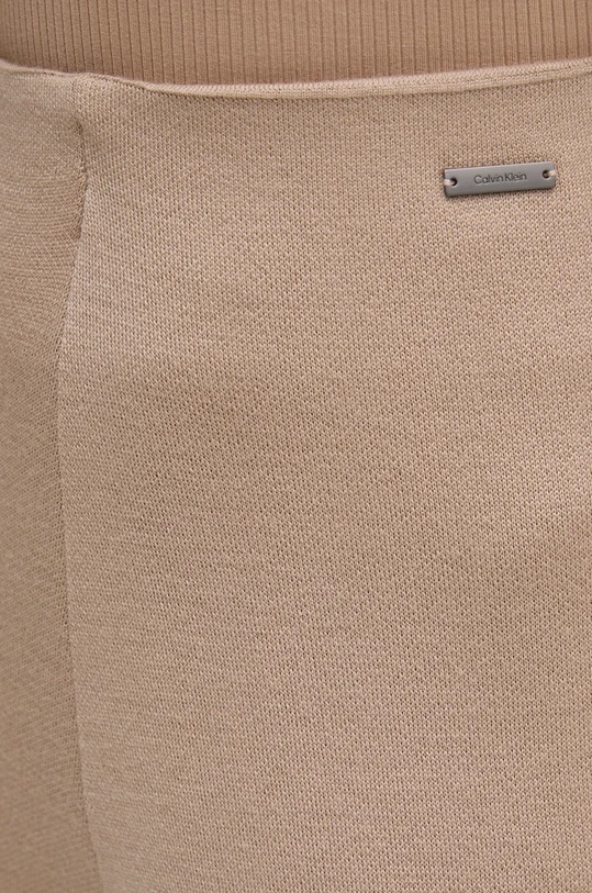 Μάλλινο παντελόνι Calvin Klein μπεζ K20K207680
