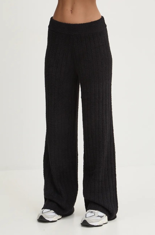 UGG spodnie dresowe dzianina czarny 1163170