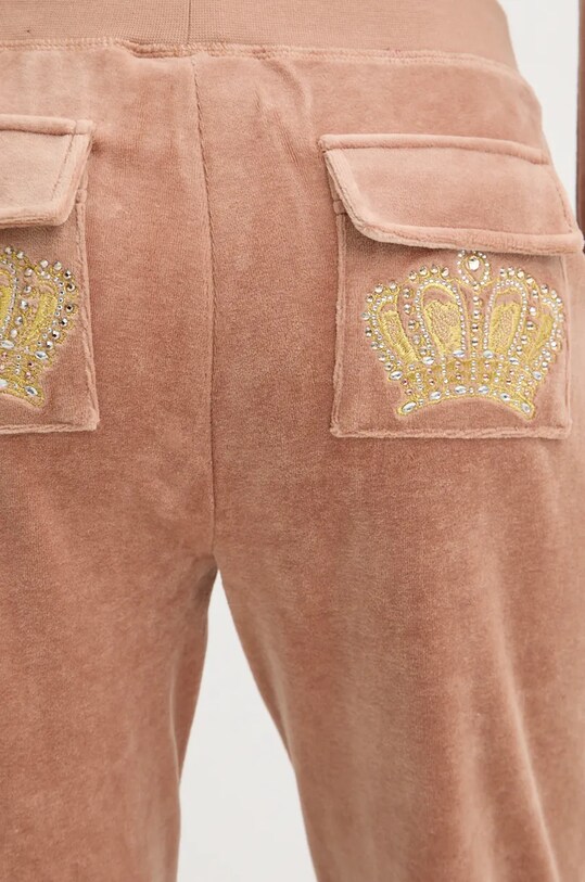 Спортивні велюрові штани Juicy Couture HERITAGE CROWN CAISA LOW RISE PANT JCGBJ224012.681 коричневий