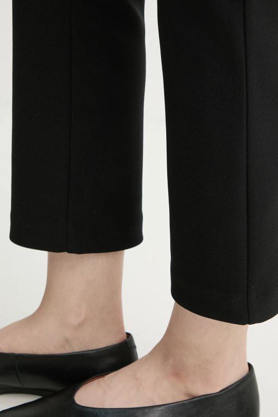 By Malene Birger pantaloni VILEA. negru Q70354003Z