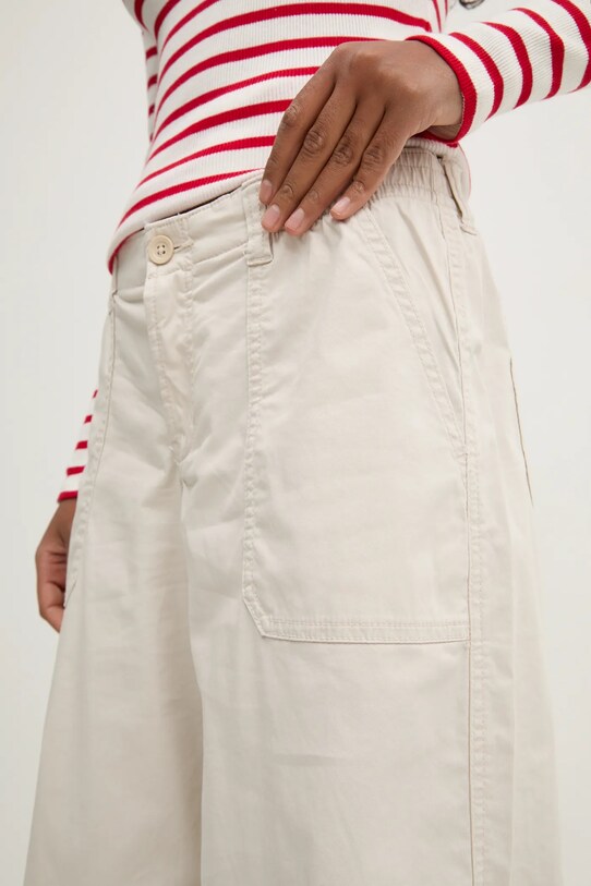 Hollister Co. spodnie beżowy KI356.4179.101