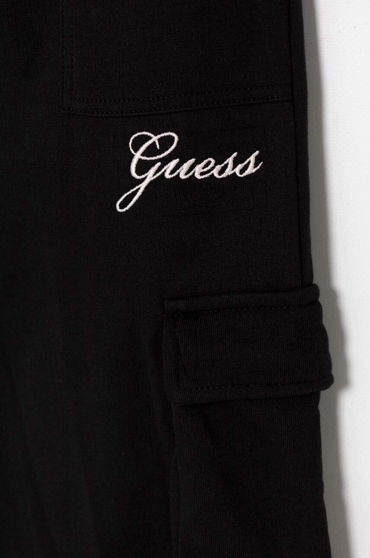 Dievča Detské bavlnené tepláky Guess J4YQ13.KA6R3.9BYH čierna