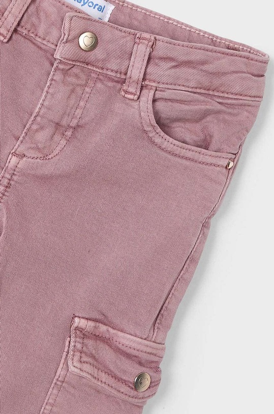 Mayoral spodnie dziecięce cargo z serży 4543.6G.Mini.9BYH różowy AW24