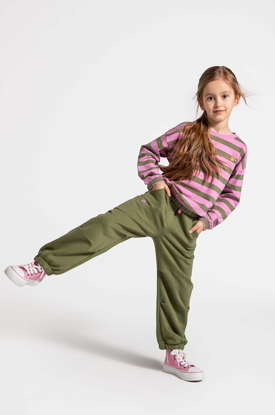 Coccodrillo pantaloni de trening pentru copii ZC4120201MGK