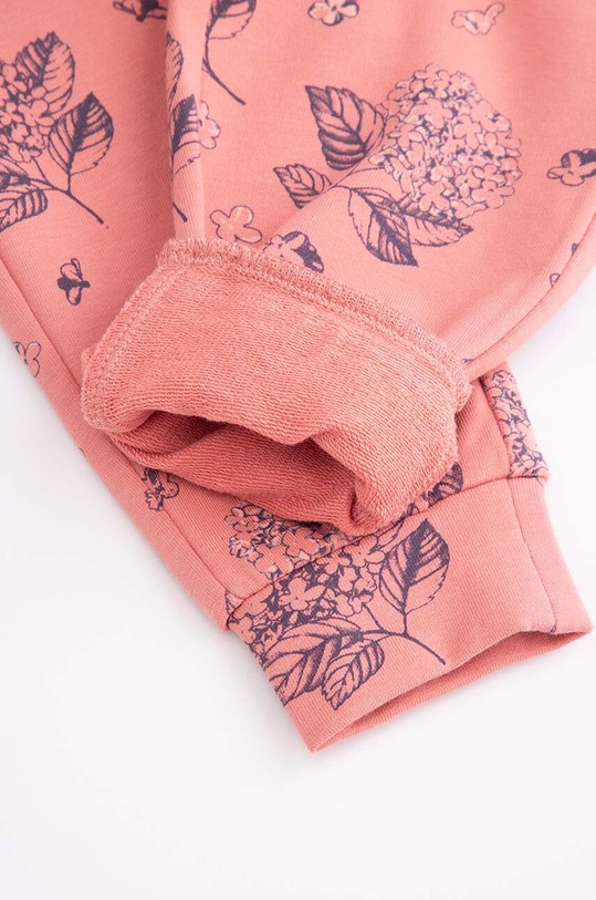 Coccodrillo spodnie dresowe bawełniane niemowlęce różowy ZC4120102FGN