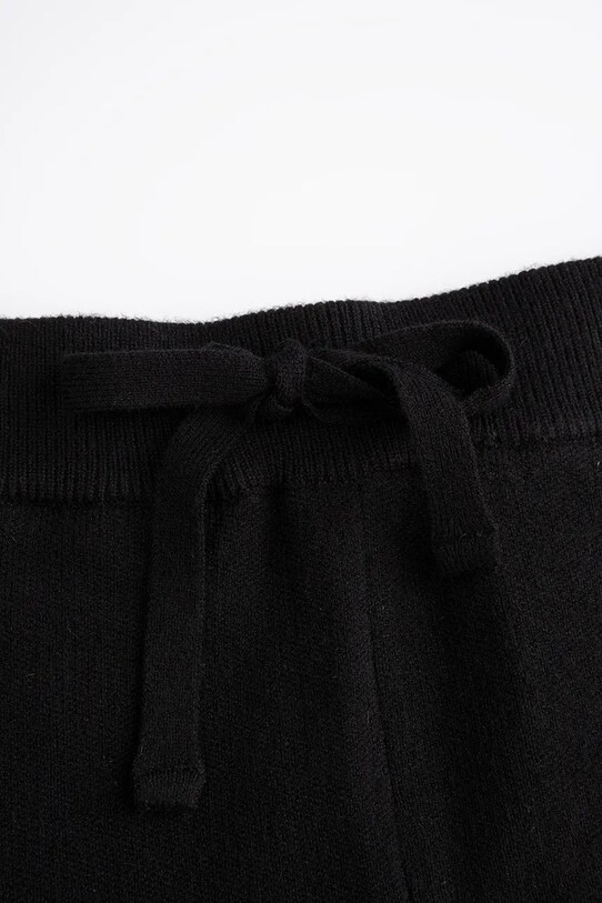 Dziewczynka Coccodrillo spodnie dresowe dziecięce ZC4121001MGJ czarny