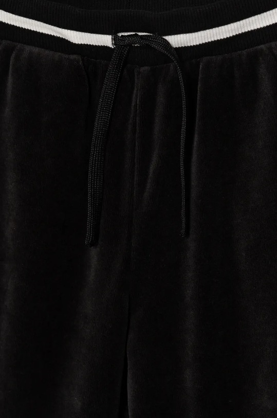 Dziewczynka United Colors of Benetton spodnie dresowe welurowe dziecięce 3UK0CF057.G.Seasonal czarny