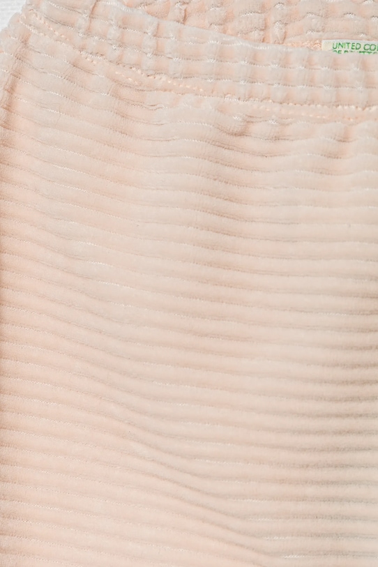 Dievča Detské velúrové tepláky United Colors of Benetton 3MCDAF020.G.W.Seasonal béžová