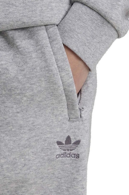 Dětské tepláky adidas Originals PANTS IX5297