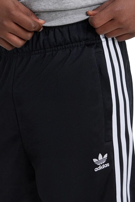 Дитячі спортивні штани adidas Originals SST TRACK PANTS IX7630