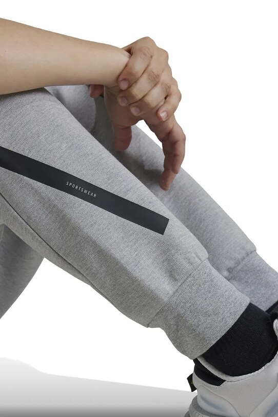 Дитячі спортивні штани adidas J Z.N.E. PT JI7543