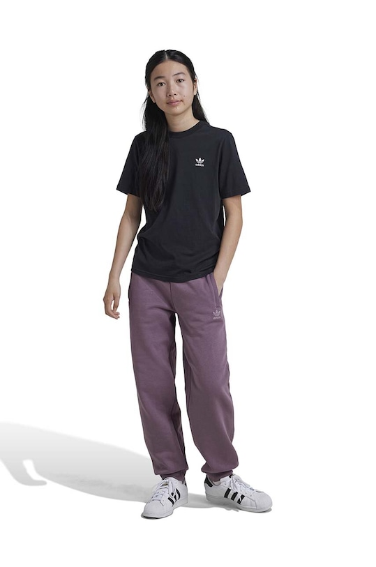 Dětské tepláky adidas Originals BOYFRIEND PANTS pletenina fialová IX7644
