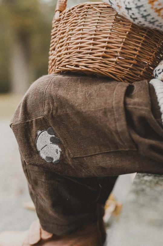 Dětské bavlněné kalhoty That's mine Frederik 117451 hnědá AW24