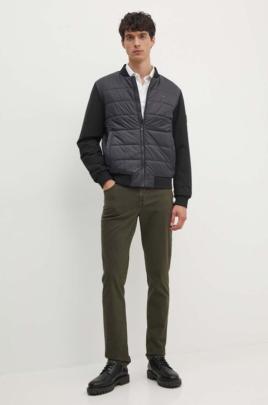 Штани Tommy Hilfiger MW0MW32934 зелений AW24