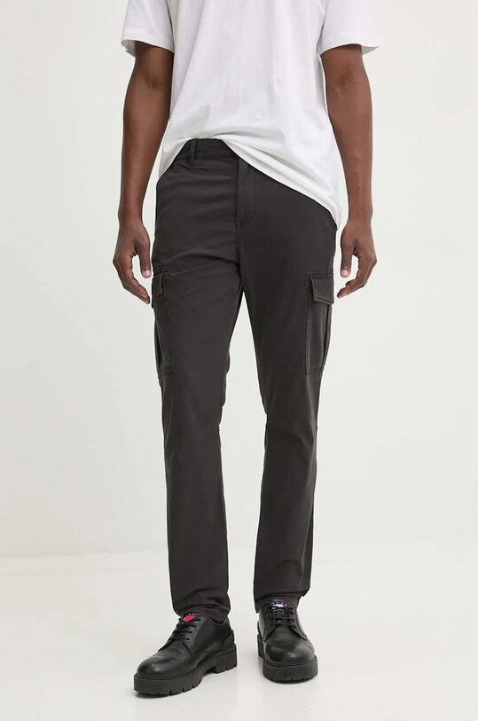 Tommy Jeans spodnie z elastanem czarny DM0DM19489