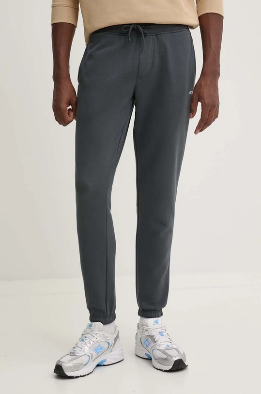 Tommy Jeans spodnie dresowe dzianina szary DM0DM20473