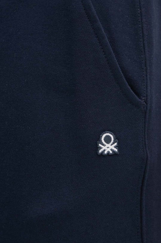 Βαμβακερό παντελόνι United Colors of Benetton σκούρο μπλε 342ZUF01B