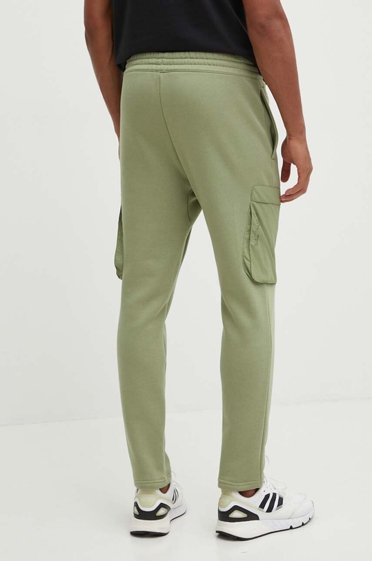 Одежда Спортивные штаны adidas City Escape IV7419 зелёный