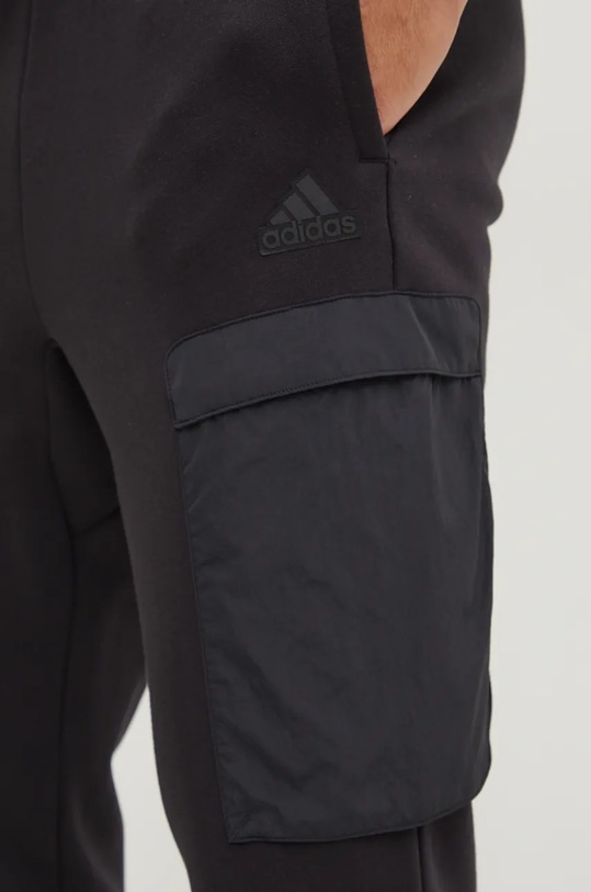 Спортивные штаны adidas City Escape чёрный IY1486