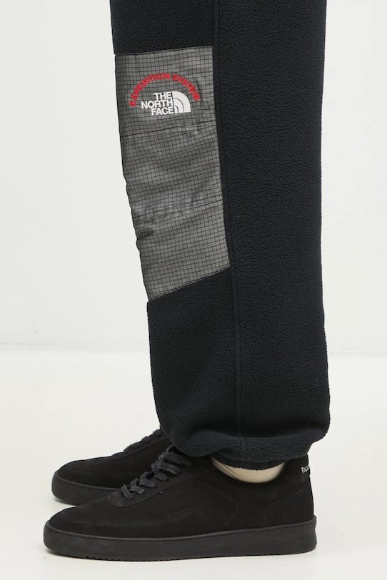 Tepláky The North Face TNF x 30th Years HMLYN černá NF0A88XK4O41