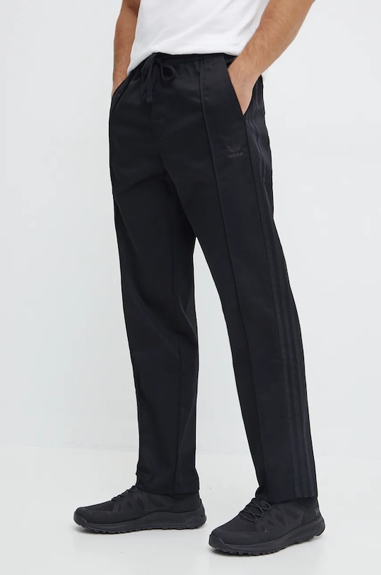 Nohavice adidas Originals nášivka čierna IY2074