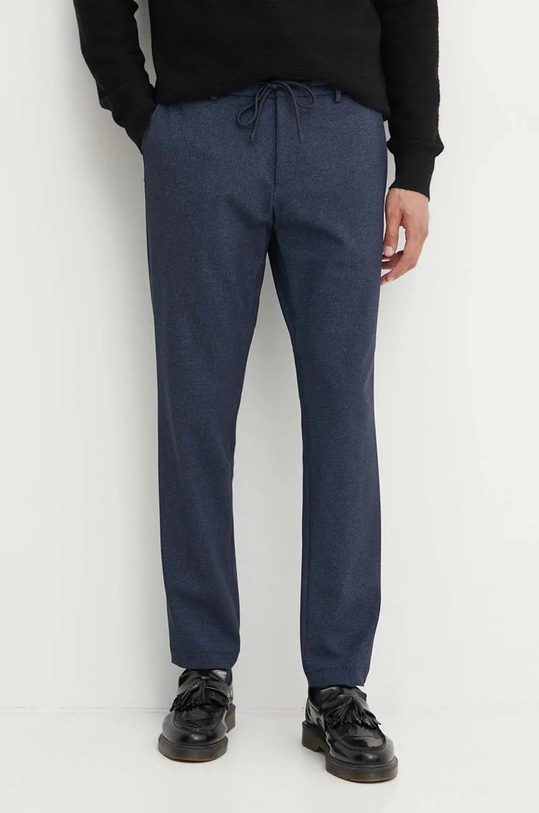 Hlače BOSS s elastinom mornarsko plava 50530640