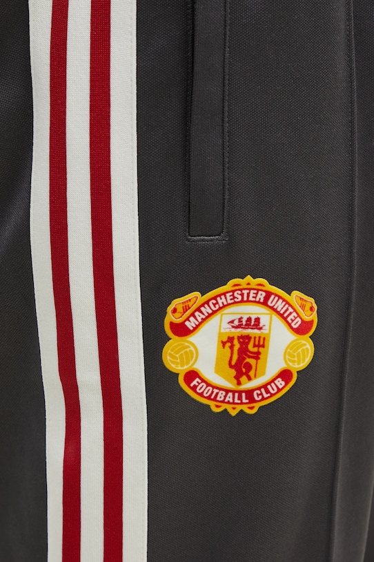 Спортен панталон adidas Originals Manchester United Beckenbauer Track Pant сив IY0044