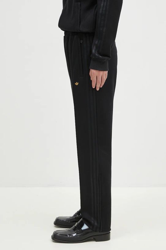 Tepláky s příměsí vlny adidas Originals Track Pant IY0426 černá AW24