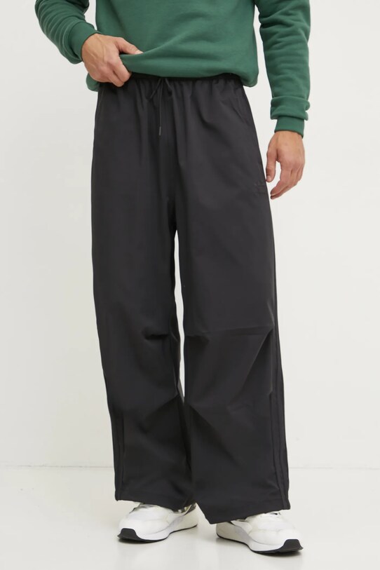 adidas Originals pantaloni Parachute Pant panza negru IY2075