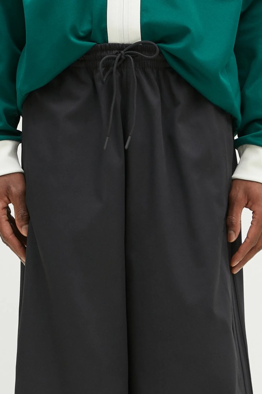 adidas Originals trousers Parachute Pant black IY2075