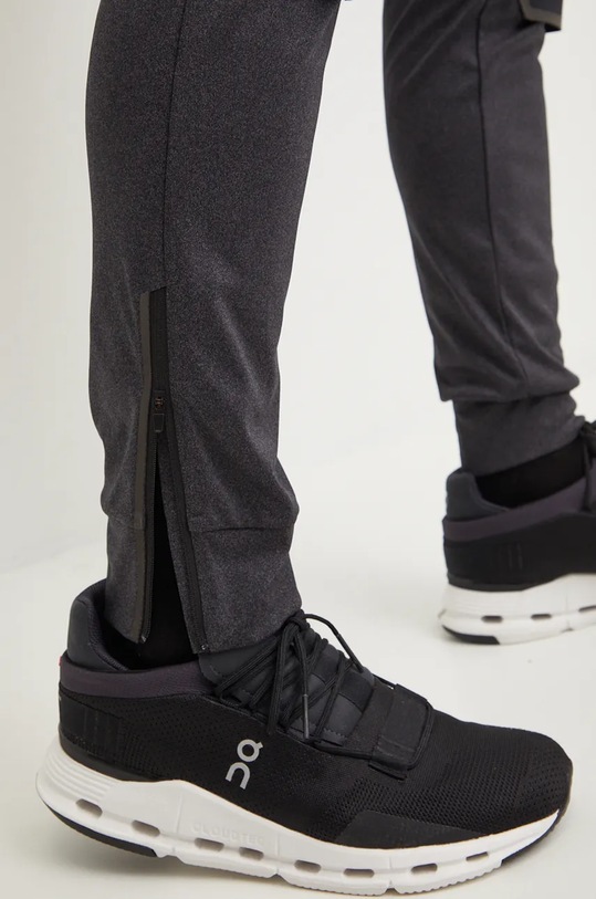 Штани для бігу On Weather чорний 1ME10270553