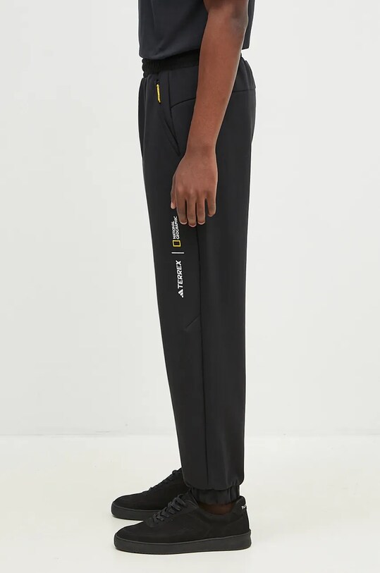 Tepláky adidas Nattional Geographic Aerordy Pant JJ4360 černá AW24
