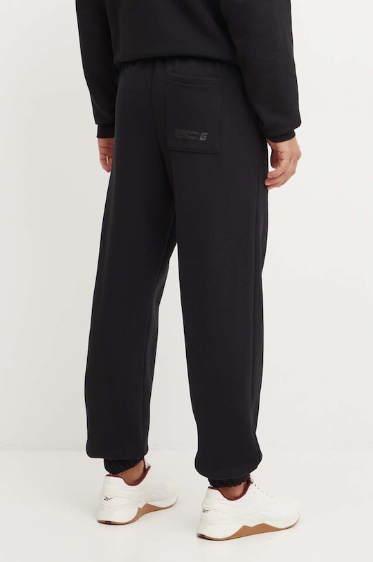 Odzież Guess spodnie dresowe EMIS Z4YB00.K9V31 czarny